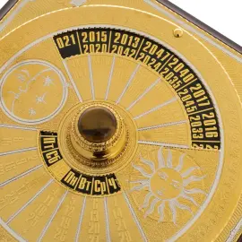 Настольный календарь на ясене "Солнце и Луна" Златоуст Настольный календарь на ясене "Солнце и Луна" Златоуст