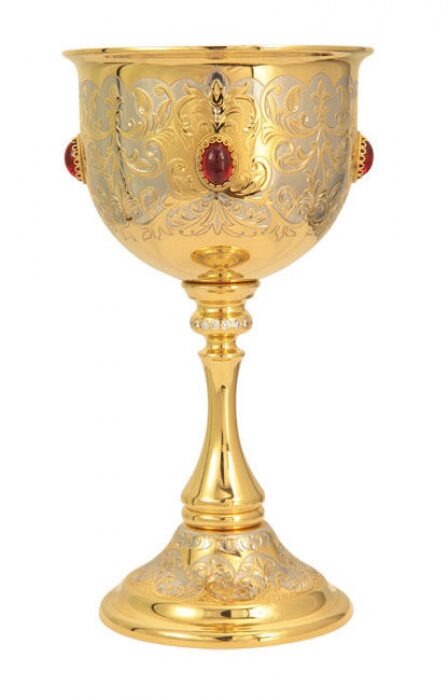 Cup with cubic zirconia overlays