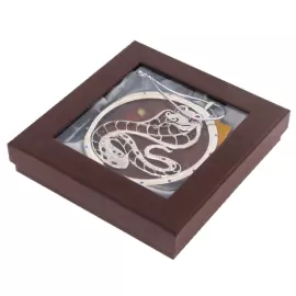 Ёлочное украшение из янтаря и бронзы "Змея"