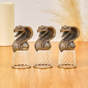 A set of stacks of Snake shifters for 3 people, in a box