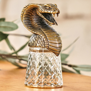 A set of stacks of Snake shifters for 3 people, in a box