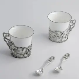 Набор кофейных чашек из серебра "Листопад" на 2 персоны, с ложками Набор кофейных чашек из серебра "Листопад" на 2 персоны, с ложками