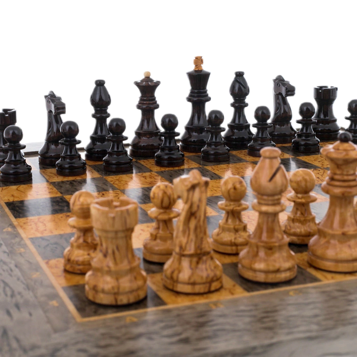 Karelian birch chess "Classic"