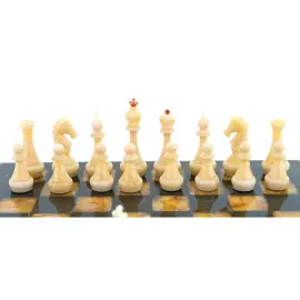 Шахматный ларец из мореного дуба и янтаря Шахматный ларец из мореного дуба и янтаря