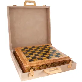 Шахматный ларец из карельской березы "Янтарный" Шахматный ларец из карельской березы "Янтарный"