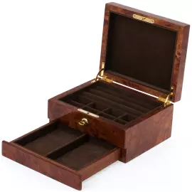 Шкатулка из янтаря "Елена" в индивидуальном кейсе