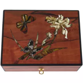 Шкатулка из янтаря "Лето" в индивидуальном кейсе