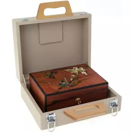 Шкатулка из янтаря "Лето" в индивидуальном кейсе