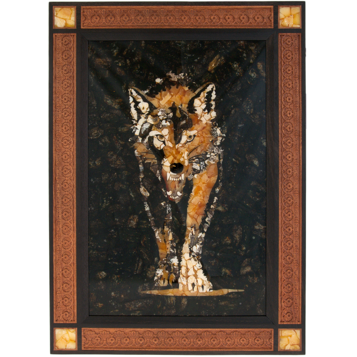 Panel of amber "Wolf"