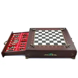 Шахматы-ларец из мрамора и бронзы "Римские"