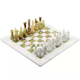 Шахматы из белого мрамора и зеленого оникса "Магия камня"
