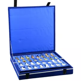 Шахматы из белого мрамора и зеленого оникса "Магия камня"