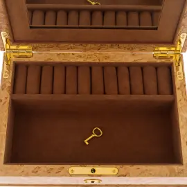 Шкатулка-ларец из карельской березы "Стандарт" с зеркалом