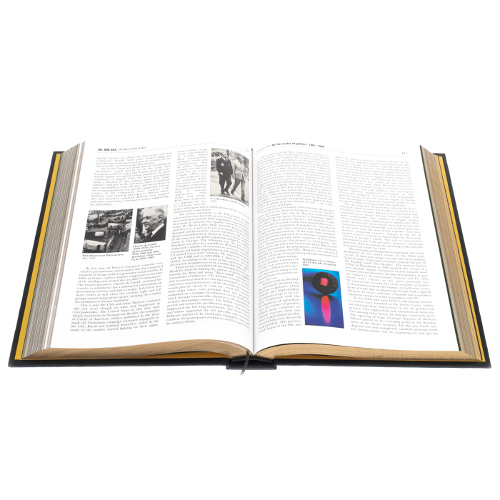 Книга в кожаном переплете "Oil and gas. World history" на английском языке