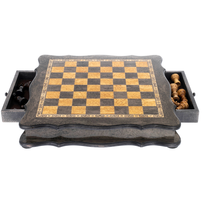 Karelian birch chess with curly edges