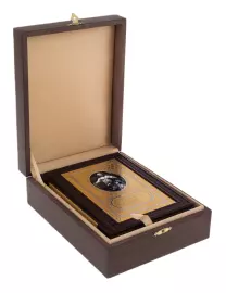 Книга в кожаном переплете "Крылатые выражения" Златоуст