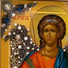 Икона масляная "Архангел Михаил" с сусальным золочением