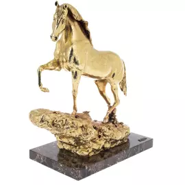 Скульптура с золочением "Арабская лошадь"