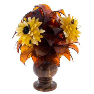 Souvenir of amber and onyx "Bouquet with asters"