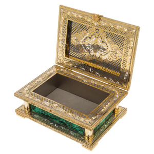Malachite casket "Izisk" Zlatoust