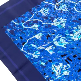 Платок из шелка "Размышления" темно-синий Платок из шелка "Размышления" темно-синий