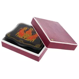 Шкатулка "Святая Троица" Романова, Холуй