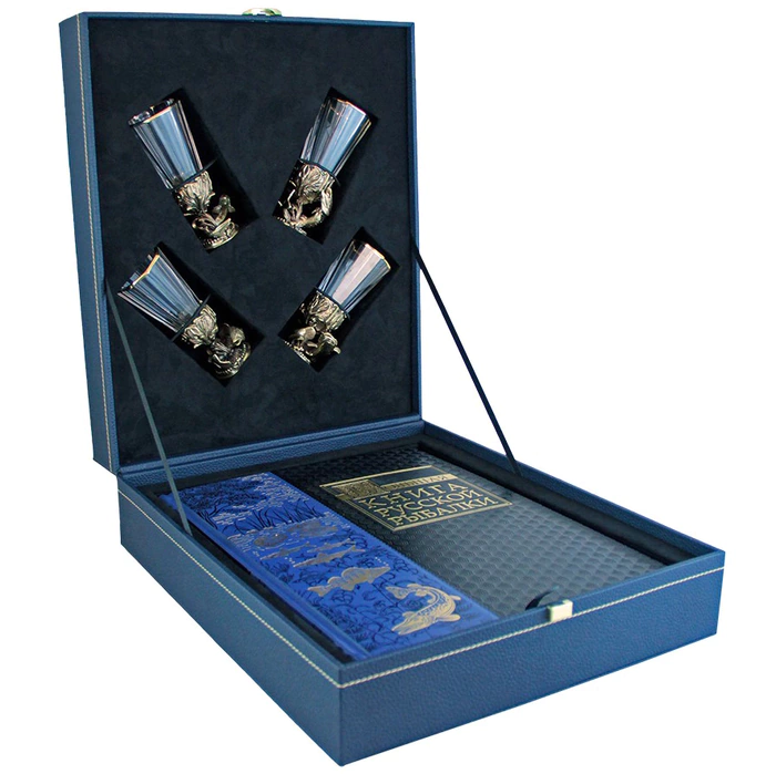 Gift set with the book "Rich catch" and glasses