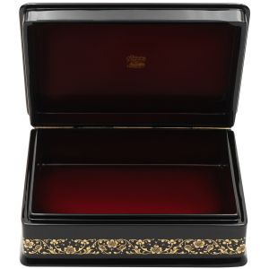 The box "The Swan Princess" by Deryuzhenko, Fedoskino