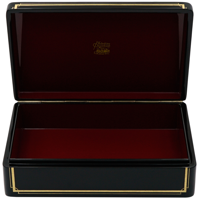 Zaryadye jewelry box Pakhomov, Fedoskino