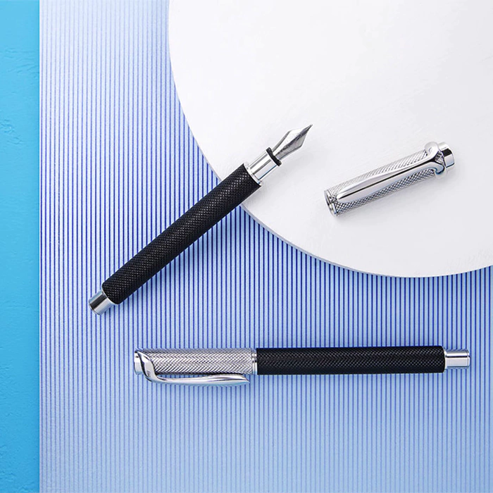 Fountain pen made of silver and brass "Status" black and silver