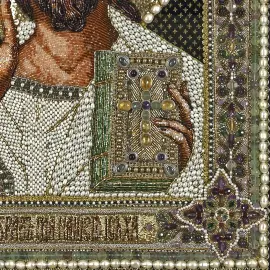 Вышитая икона "Господь Вседержитель" в антикварной раме и киоте