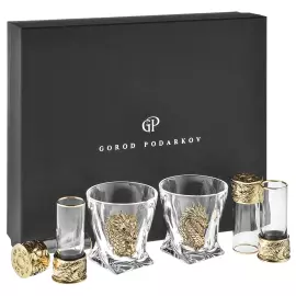 Набор для крепких напитков: 4 стопки патрон "Дракон", 2 бокала для виски "Квадро - Дракон" в черной упаковке