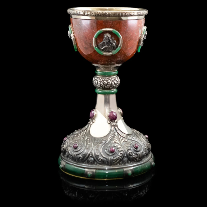 Exclusive bowl made of silver, jasper and rubies
