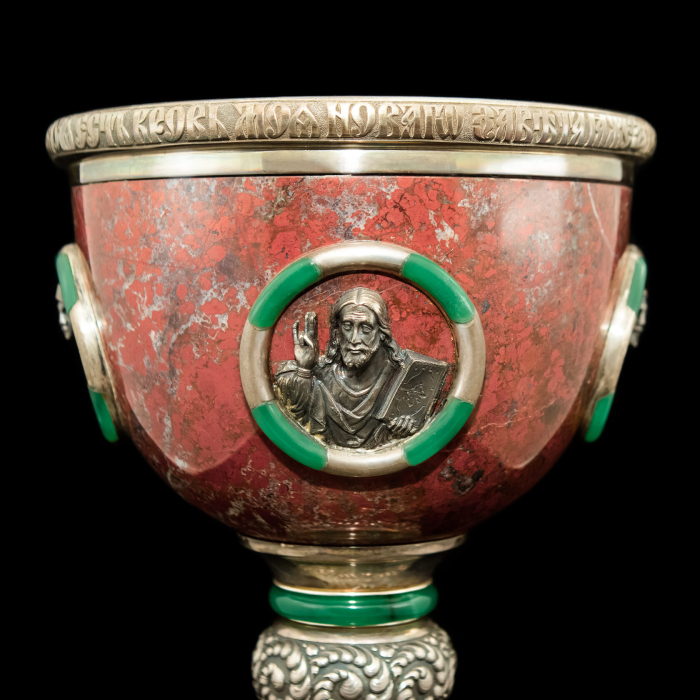 Exclusive bowl made of silver, jasper and rubies
