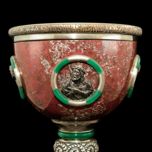 Exclusive bowl made of silver, jasper and rubies