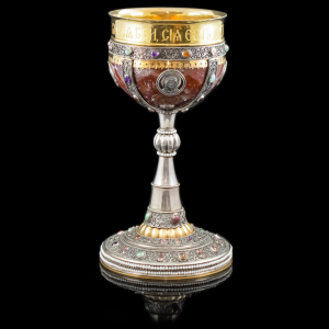 A unique bowl made of silver, gemstones and pearls