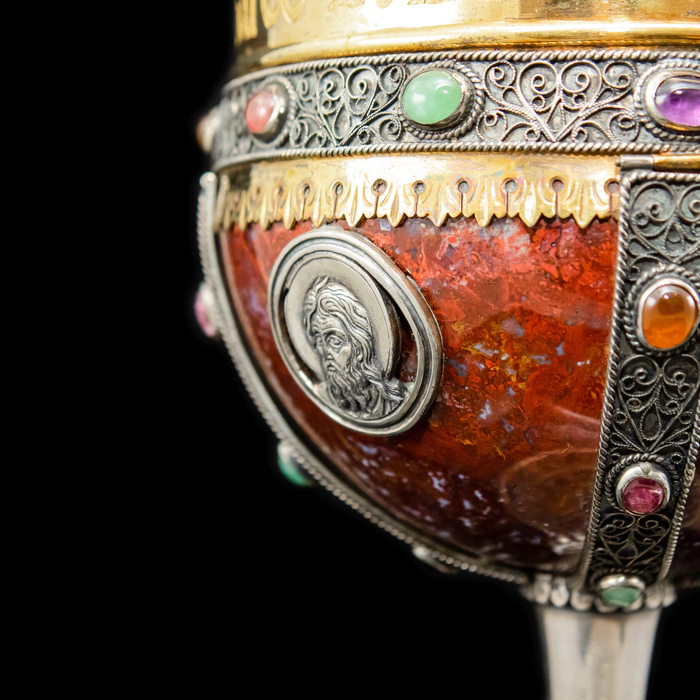 A unique bowl made of silver, gemstones and pearls