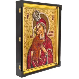 Вышитая икона "Богоматерь Феодоровская" в киоте
