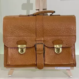 Личный кожаный портфель Константина Симонова