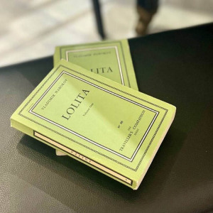 Книга "Лолита"  Набоков В. На английском языке