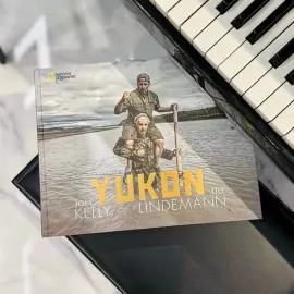 Книга с автографом Тилля Линдеманна (Rammstein)