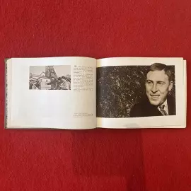 Книга "The Soviet Worker", Moscow and Leningrad, 1939 г.