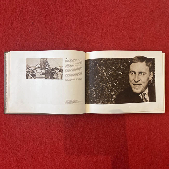 Книга "The Soviet Worker", Moscow and Leningrad, 1939 г.