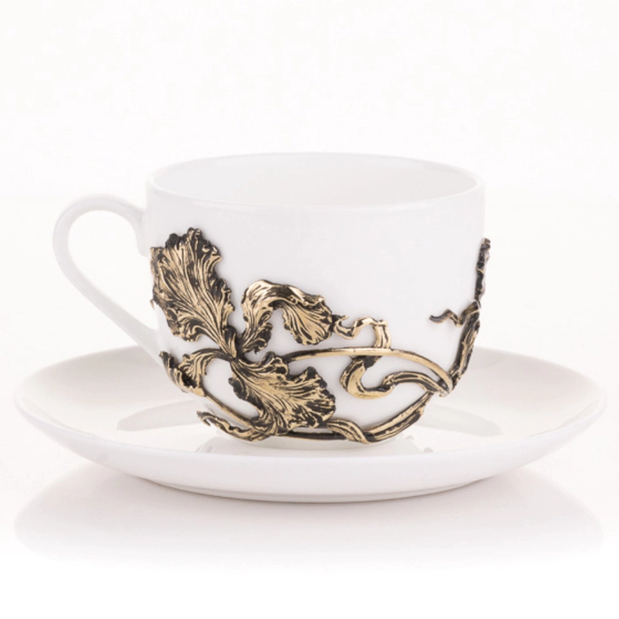Tea steamer made of porcelain and brass "Iris"