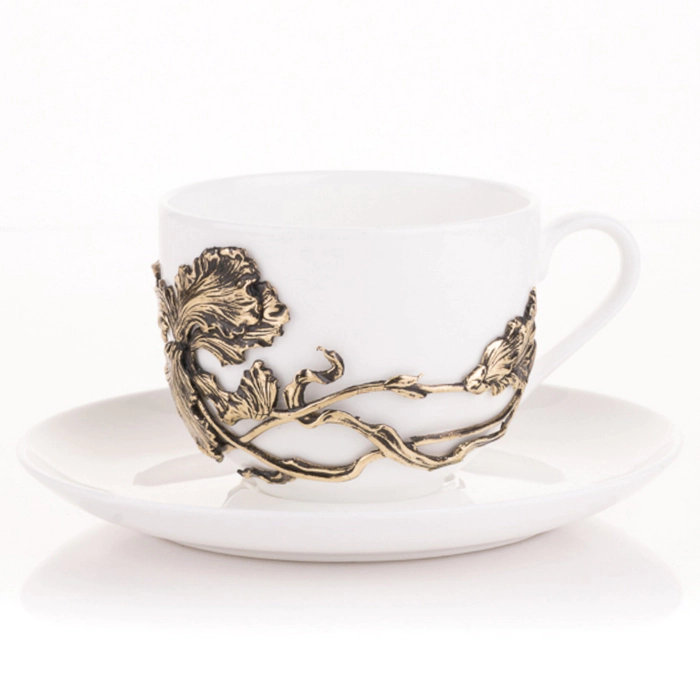 Tea steamer made of porcelain and brass "Iris"