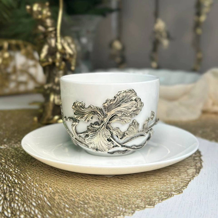 Tea steamer made of porcelain and nickel silver "Iris"
