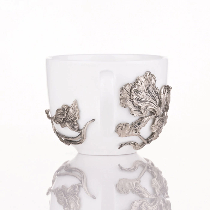 Tea steamer made of porcelain and nickel silver "Iris"