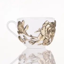 Чайная пара из фарфора и латуни "Магнолия"