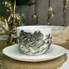 Чайная пара из фарфора и нейзильбера "Магнолия"