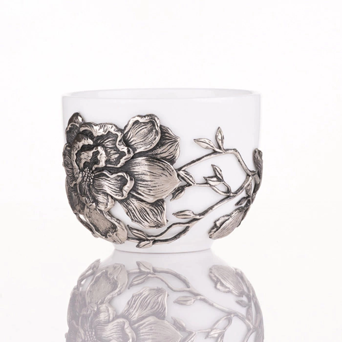 Tea steamer made of porcelain and nickel silver "Magnolia"